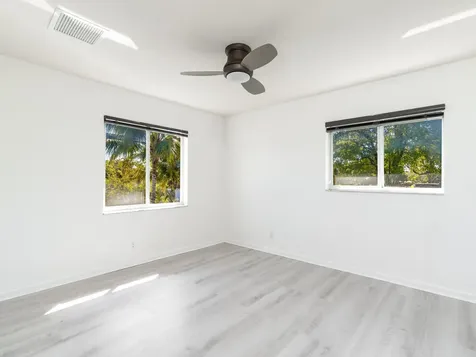 1323 Ne 5th Avenue Fort Lauderdale FL 33304
