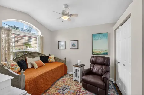 1095 Via Jardin Riviera Beach FL 33418