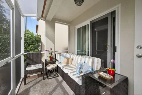 1095 Via Jardin Riviera Beach FL 33418