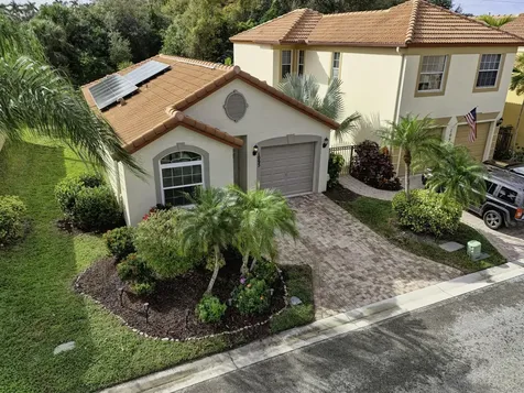 1095 Via Jardin Riviera Beach FL 33418