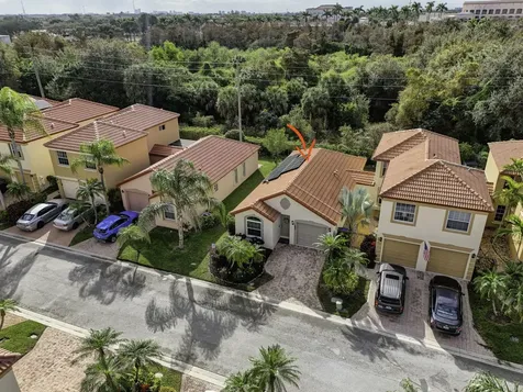 1095 Via Jardin Riviera Beach FL 33418