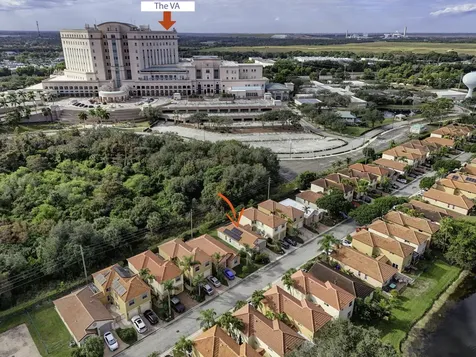 1095 Via Jardin Riviera Beach FL 33418