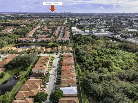 1095 Via Jardin Riviera Beach FL 33418