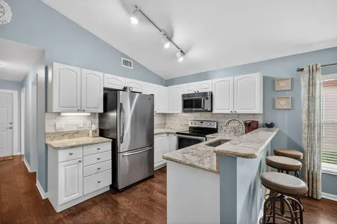 1095 Via Jardin Riviera Beach FL 33418
