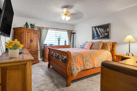 8182 Springtree Road Boca Raton FL 33496