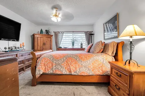 8182 Springtree Road Boca Raton FL 33496