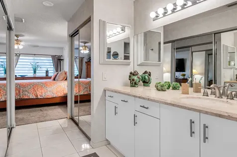 8182 Springtree Road Boca Raton FL 33496