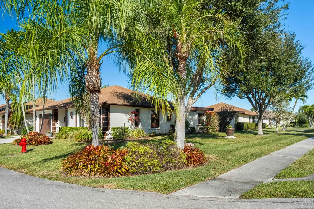 6251 Blue Baneberry Lane Greenacres FL 33463