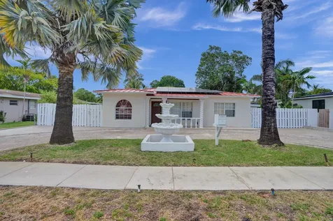515 Ne 139 Street North Miami FL 33161