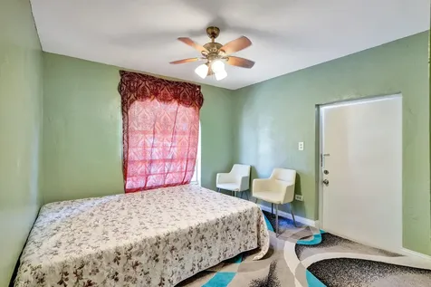 515 Ne 139 Street North Miami FL 33161