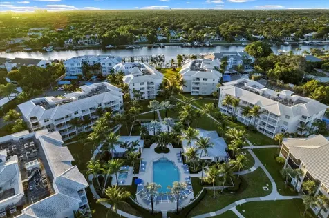 144 Bay Colony Drive Juno Beach FL 33408