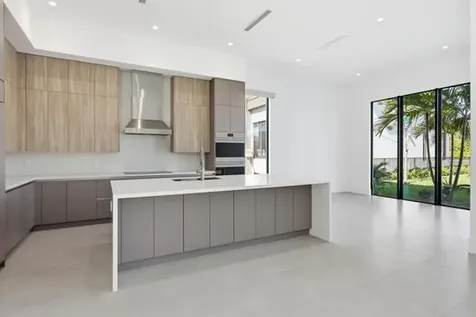 18417 Symphony Court Jupiter FL 33458