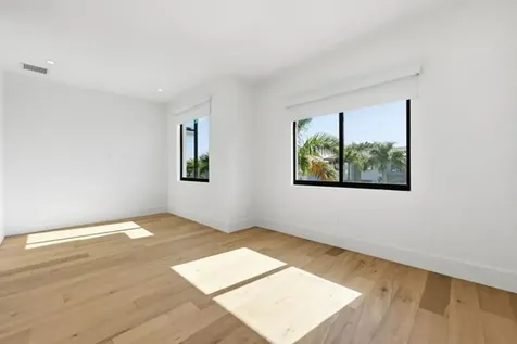 18417 Symphony Court Jupiter FL 33458