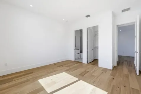 18417 Symphony Court Jupiter FL 33458