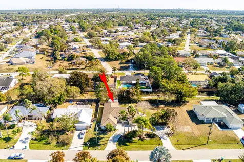 1443 Se Proctor Lane Port Saint Lucie FL 34983