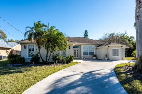 1443 Se Proctor Lane Port Saint Lucie FL 34983