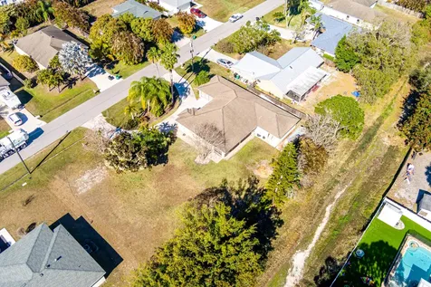 1443 Se Proctor Lane Port Saint Lucie FL 34983