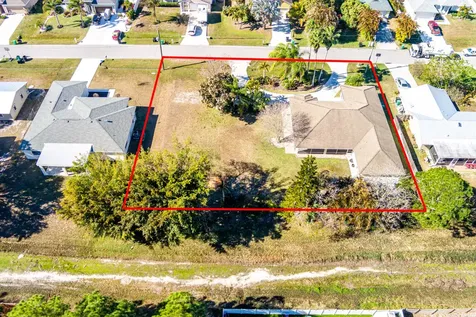 1443 Se Proctor Lane Port Saint Lucie FL 34983