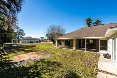 1443 Se Proctor Lane Port Saint Lucie FL 34983