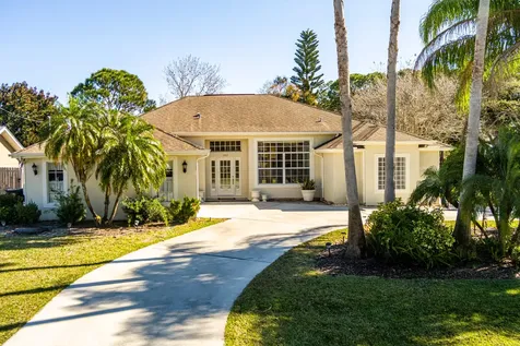1443 Se Proctor Lane Port Saint Lucie FL 34983