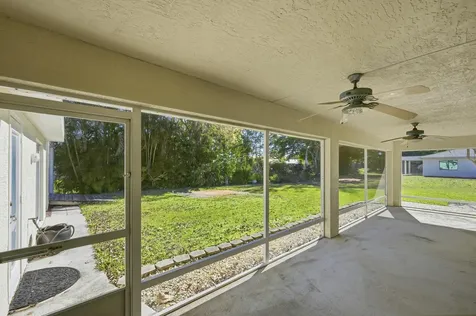 1443 Se Proctor Lane Port Saint Lucie FL 34983