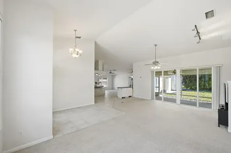 1443 Se Proctor Lane Port Saint Lucie FL 34983