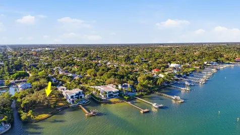 953 Thayer Lane Jupiter FL 33458