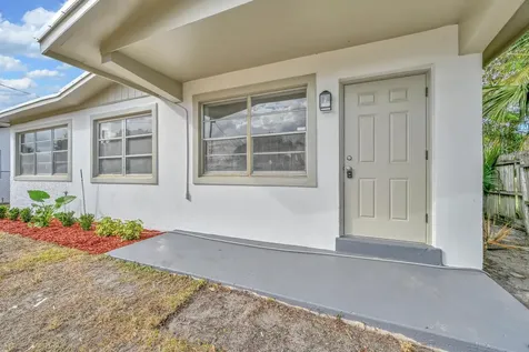 8487 Se Begonia Way Hobe Sound FL 33455