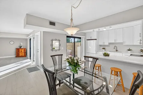 865 Nw 29th Avenue Delray Beach FL 33445