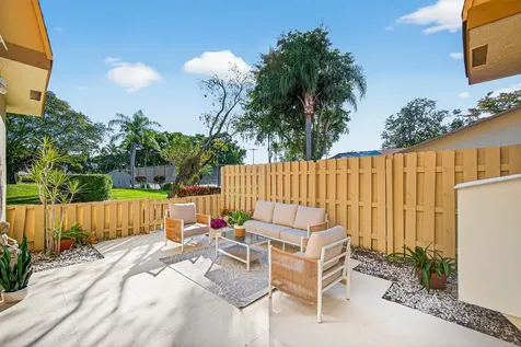 865 Nw 29th Avenue Delray Beach FL 33445