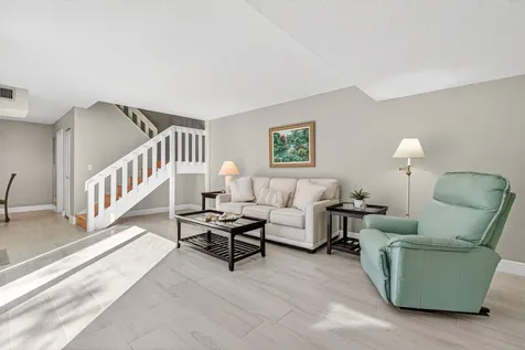 865 Nw 29th Avenue Delray Beach FL 33445