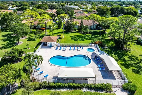 865 Nw 29th Avenue Delray Beach FL 33445