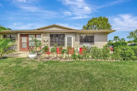 1502 Palmland Drive Boynton Beach FL 33436