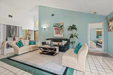 6691 S Pine Court Palm Beach Gardens FL 33418