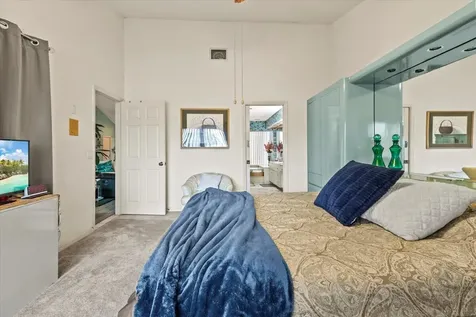 6691 S Pine Court Palm Beach Gardens FL 33418