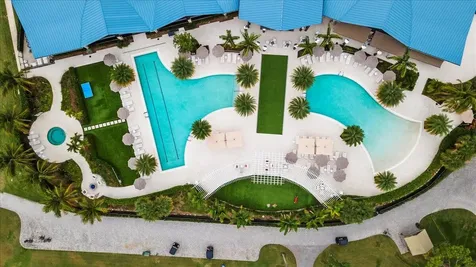 6691 S Pine Court Palm Beach Gardens FL 33418