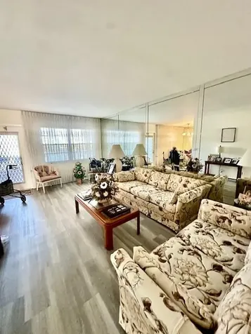 2030 Newcastle B Boca Raton FL 33434