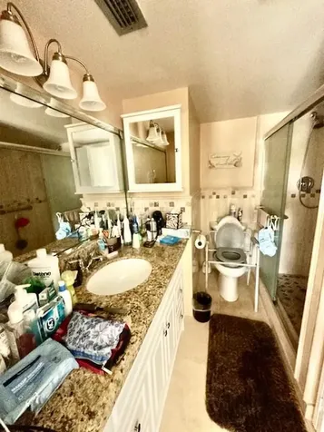 2030 Newcastle B Boca Raton FL 33434