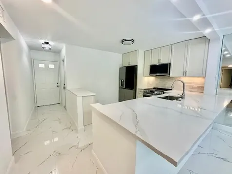 9071 Tracy Court Boca Raton FL 33496