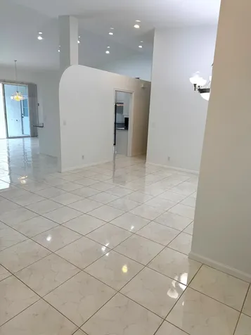 106 Pepper Tree Crescent Royal Palm Beach FL 33411