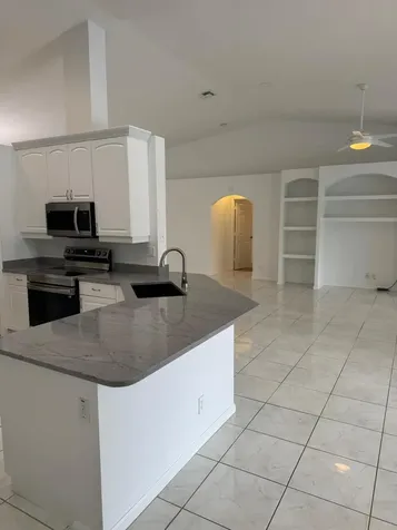 106 Pepper Tree Crescent Royal Palm Beach FL 33411