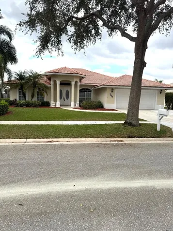 106 Pepper Tree Crescent Royal Palm Beach FL 33411