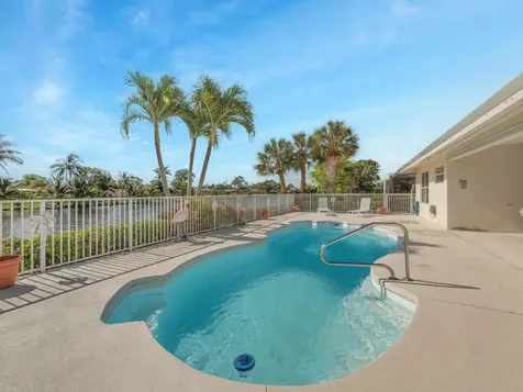 106 Pepper Tree Crescent Royal Palm Beach FL 33411