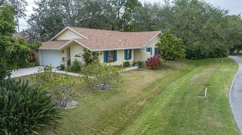 13296 Se Point O Woods Court Hobe Sound FL 33455