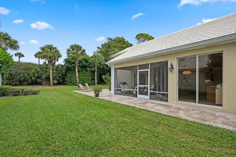 9221 Heathridge Drive West Palm Beach FL 33411