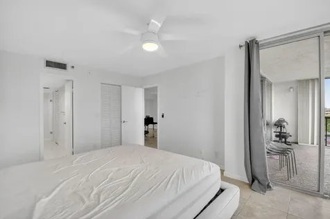 5280 Nw 2nd Avenue Boca Raton FL 33487