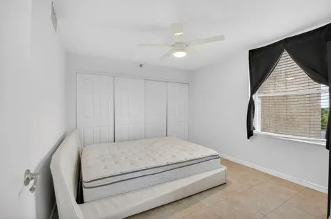 5280 Nw 2nd Avenue Boca Raton FL 33487