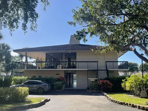 5280 Nw 2nd Avenue Boca Raton FL 33487