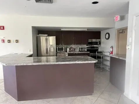 5280 Nw 2nd Avenue Boca Raton FL 33487
