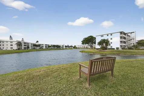 330 Wellington G West Palm Beach FL 33417